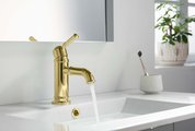 Смеситель для раковины Aquatek Классик 72, без донного клапана, полированное золото AQ1510PG