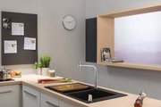 Кухонный смеситель Hansgrohe Metris Select M71 200, на 2 отверстия, вытяжной излив 1jet, sBox, сталь 73804800