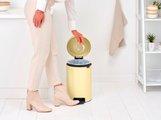 Мусорный бак с педалью Brabantia NewIcon 12л, ванильно-желтый 233807