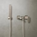 Смеситель для ванны Bossini Gillo, лейка Flat-one, держатель, шланг, хром Z00727.030