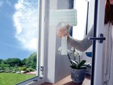 Спрей для мытья окон и стеклоочиститель Leifheit Window Spray Cleaner 2в1 51165