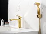 Смеситель для раковины Aquatek Альфа 110, с гигиеническим ручным душем, шлифованное золото AQ1912BG
