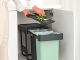 Встраиваемые мусорные вёдра Brabantia Sort&Go 2x15л, светло-зеленый, темно-серый 232503