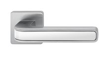 Ручка дверная Colombo Tecno, 50х50, с накладкой классик, хром матовый, хром MO11R cromat-cromo