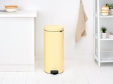 Мусорный бак с педалью Brabantia NewIcon 30л, ванильно-жёлтый 233845